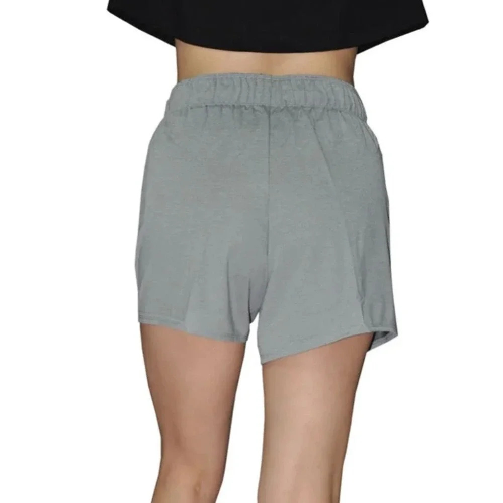Nike Women’s Dri-Fit Attack Shorts Size XS / Style DB4502-073 in Gray - Picture 7 of 8